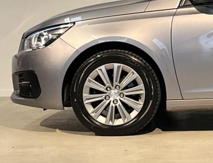 Billede af Peugeot 308 1,2 PureTech Selection Sky 130HK 5d 6g