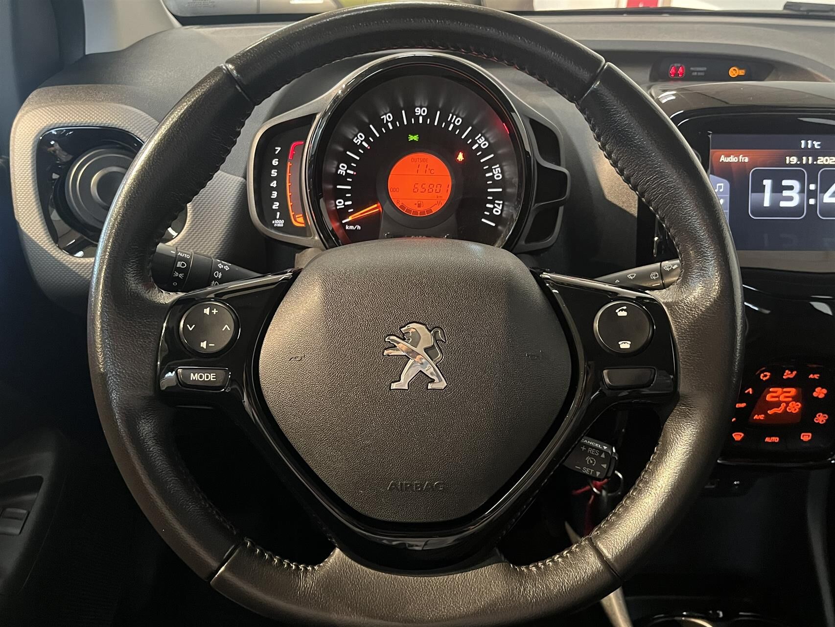 Billede af Peugeot 108 1,0 e-Vti Allure+ 72HK 5d