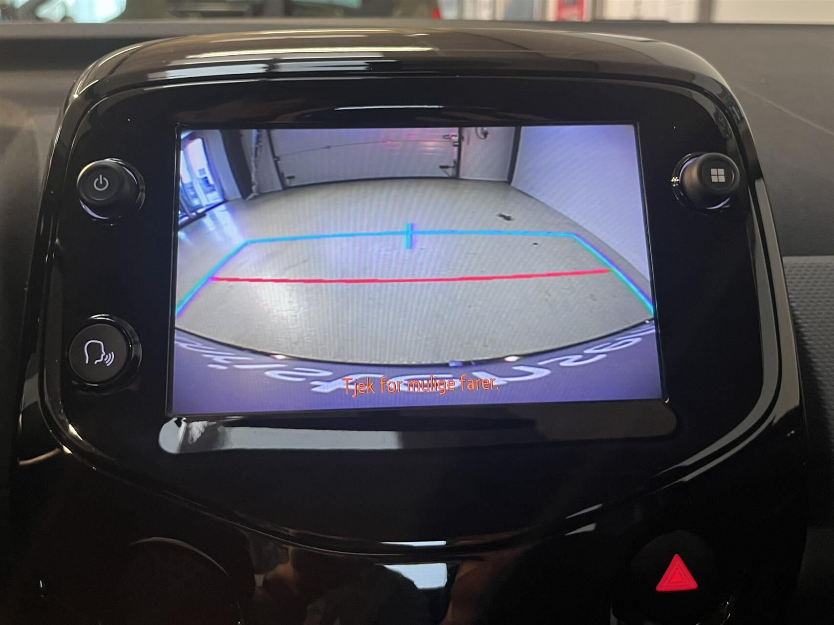 Billede af Peugeot 108 1,0 e-Vti Allure+ 72HK 5d