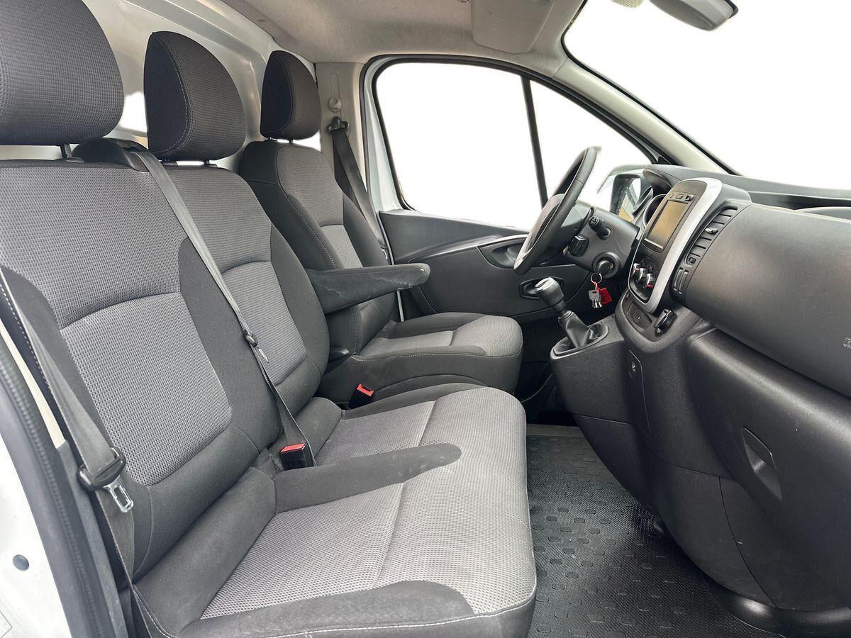 Billede af Renault Trafic T29 L2H2 2,0 DCI 145HK Van 6g