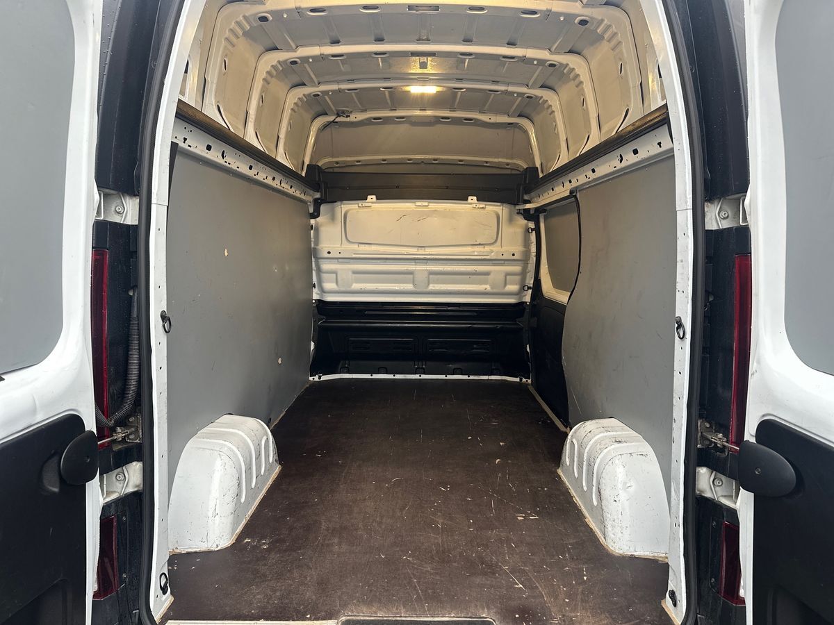 Billede af Renault Trafic T29 L2H2 2,0 DCI 145HK Van 6g