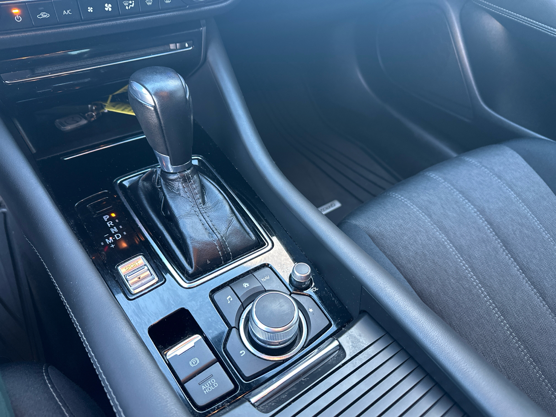 Billede af Mazda 6 2,0 Skyactiv-G Premium 165HK 6g Aut.