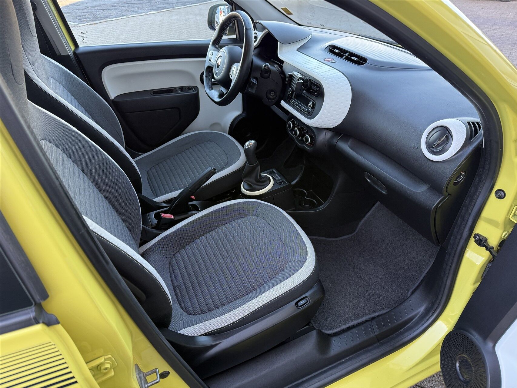 Billede af Renault Twingo 1,0 Sce Expression start/stop 70HK 5d