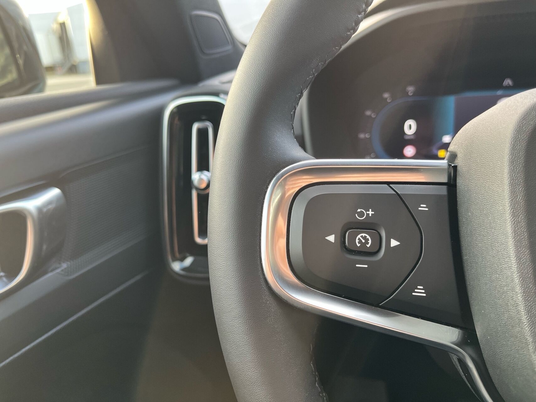 Billede af Volvo C40 Recharge Extended Range Plus 252HK 5d Aut.