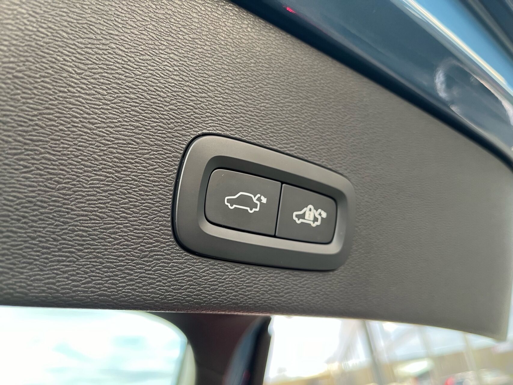 Billede af Volvo C40 Recharge Extended Range Plus 252HK 5d Aut.