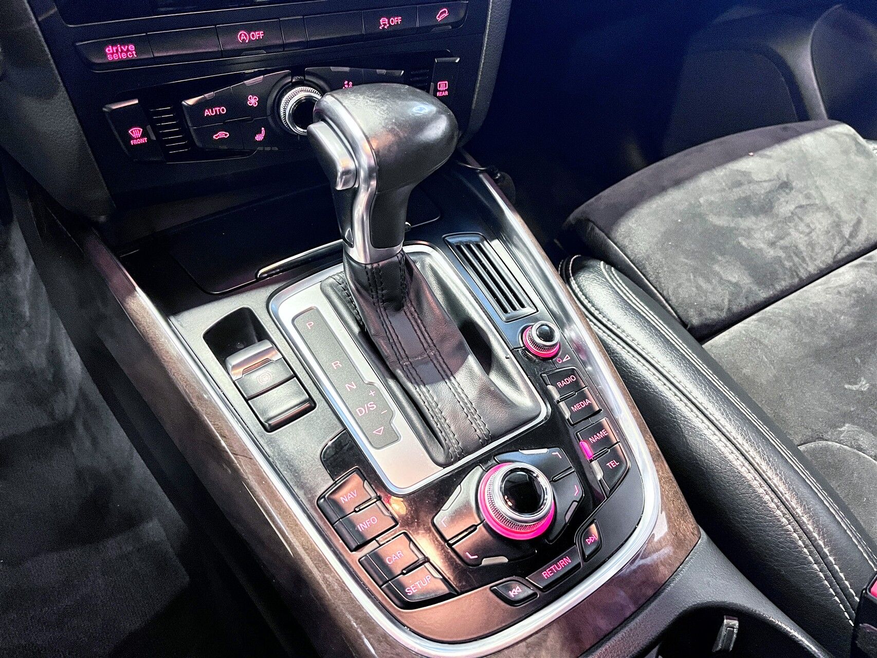 Billede af Audi Q5 3,0 TDI Quattro S Tron 245HK 5d 7g Aut.