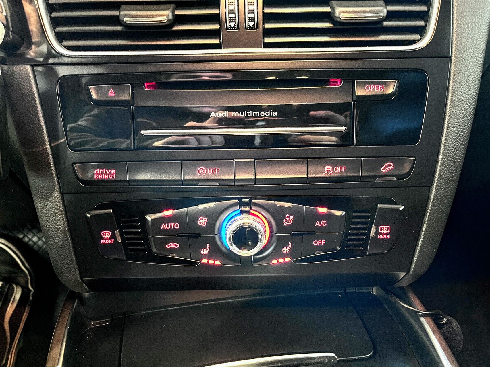 Billede af Audi Q5 3,0 TDI Quattro S Tron 245HK 5d 7g Aut.