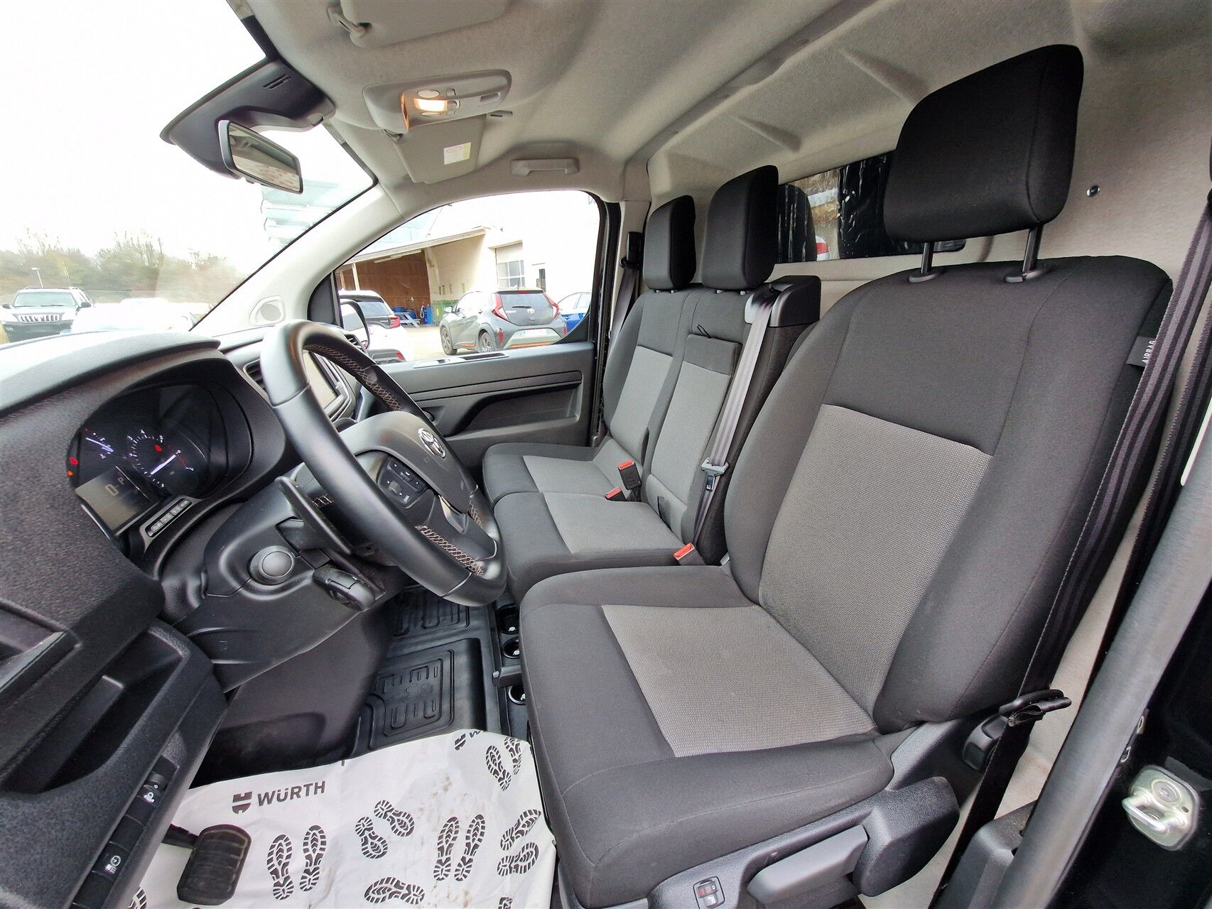 Billede af Toyota Proace Long 2,0 D Comfort Master 144HK Van 8g Aut.
