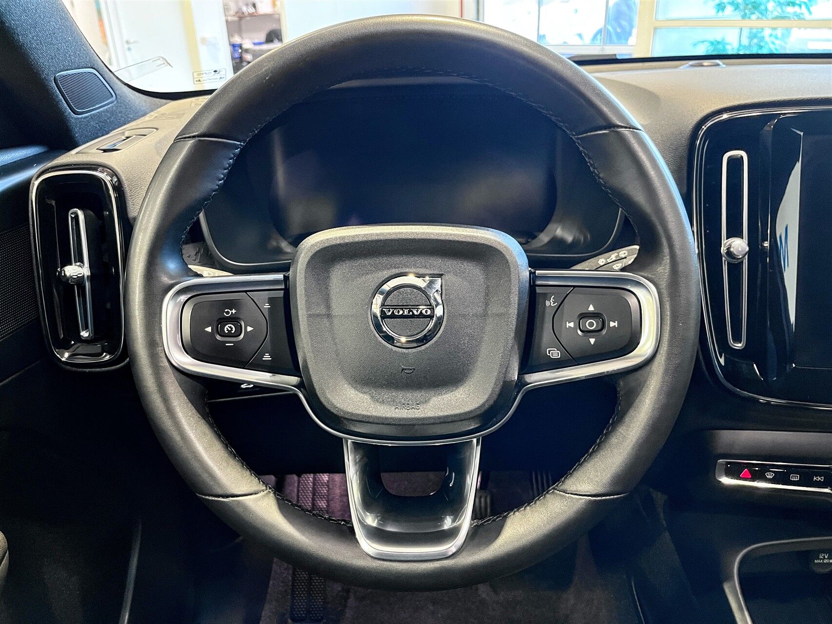 Billede af Volvo XC40 P6 Recharge Plus 231HK 5d Aut.