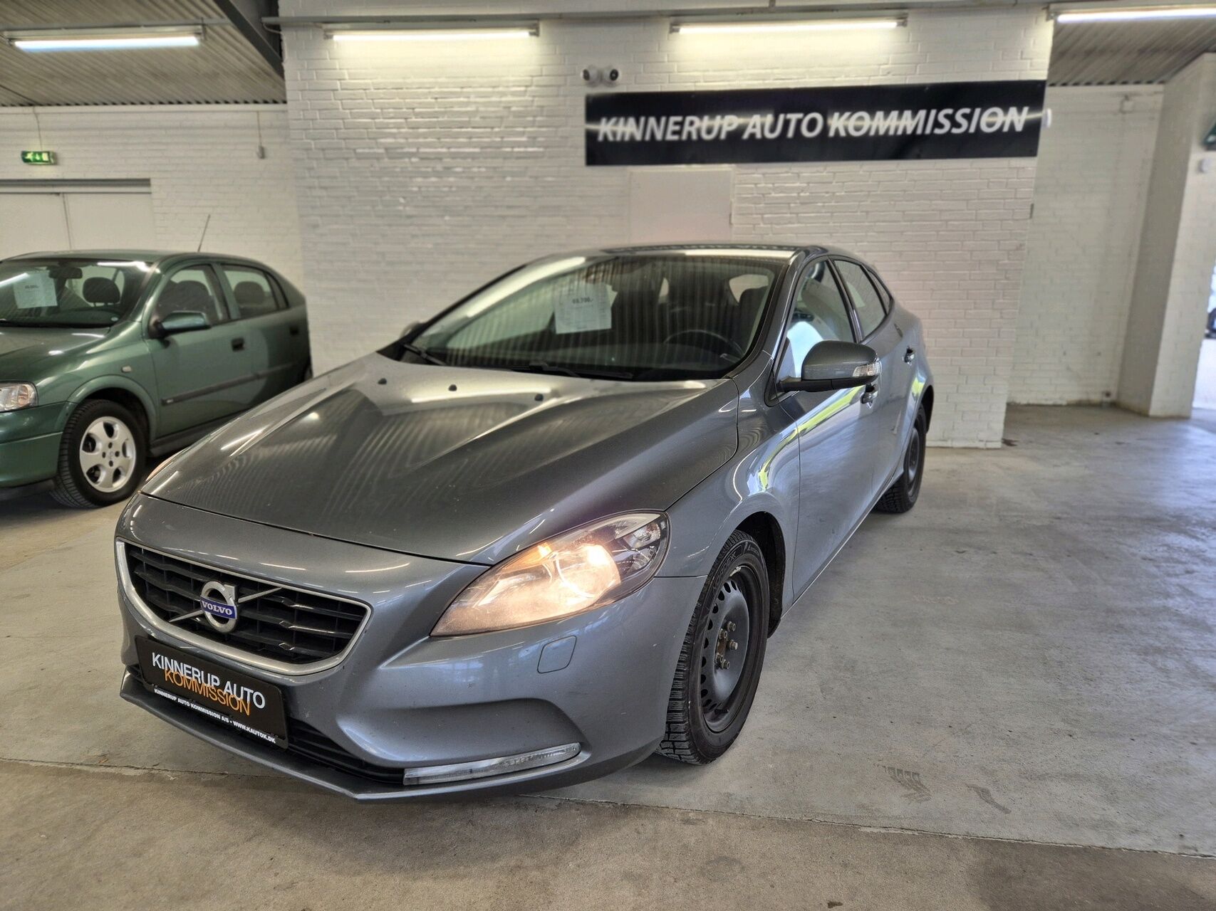 Billede af Volvo V40 2,0 D3 Kinetic 150HK 5d 6g