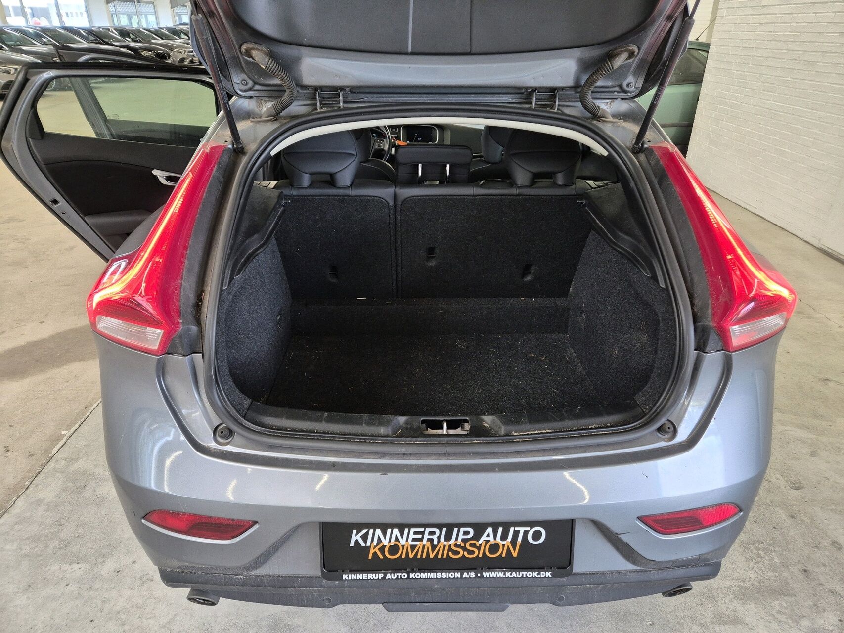 Billede af Volvo V40 2,0 D3 Kinetic 150HK 5d 6g