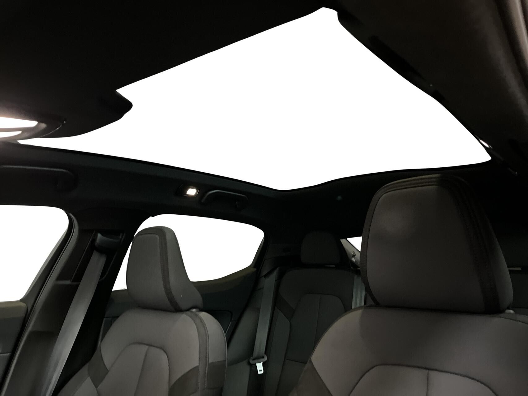 Billede af Polestar 2 EL Long range Single motor Plus 231HK 5d Aut.