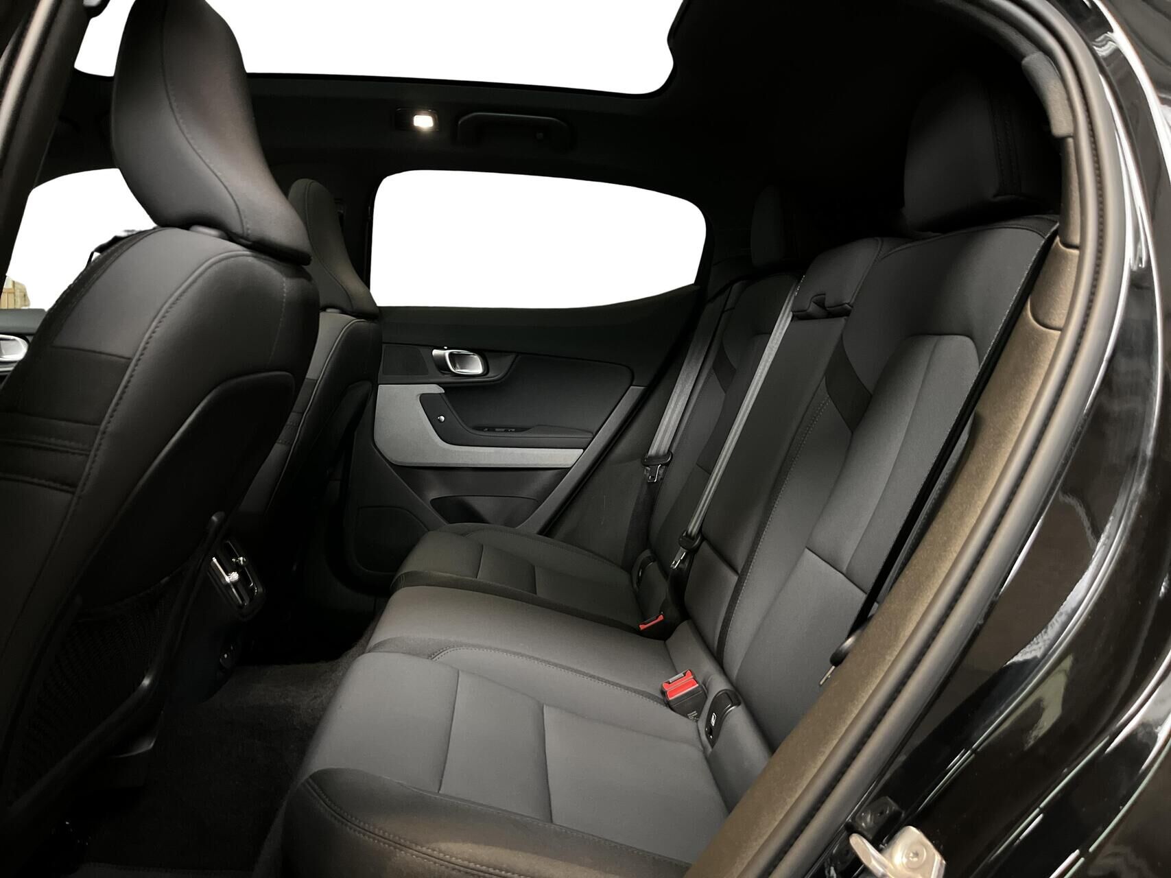 Billede af Polestar 2 EL Long range Single motor Plus 231HK 5d Aut.