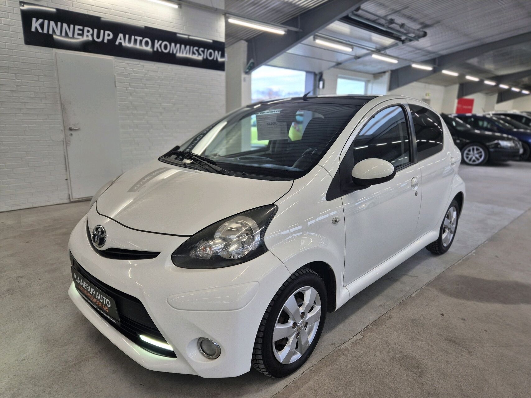 Billede af Toyota Aygo 1,0 VVT-I Black&White 68HK 5d