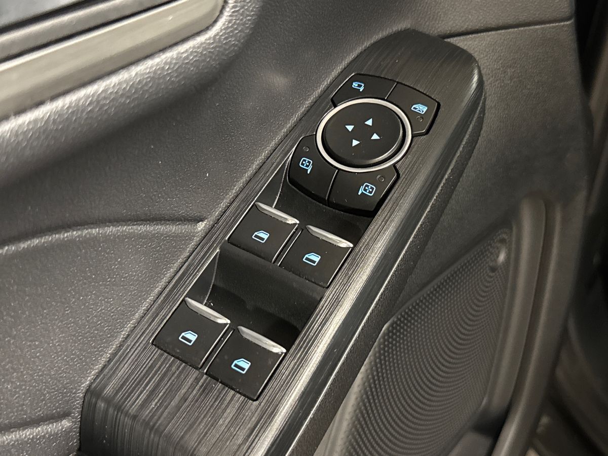 Billede af Ford Kuga 2,5 Plugin-hybrid Titanium CVT 225HK 5d Trinl. Gear