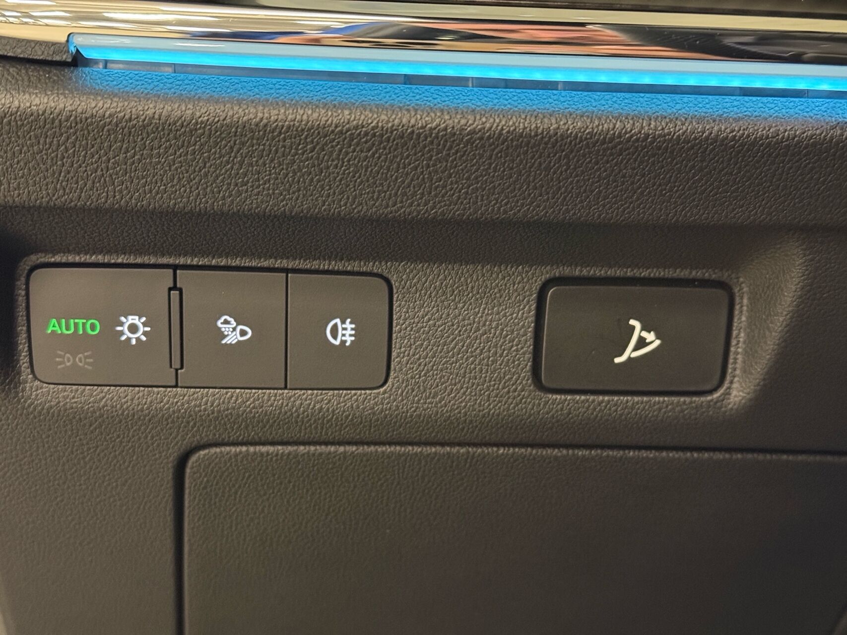 Billede af Skoda Enyaq iV 80X EL Sportline 4x4 265HK 5d Aut.