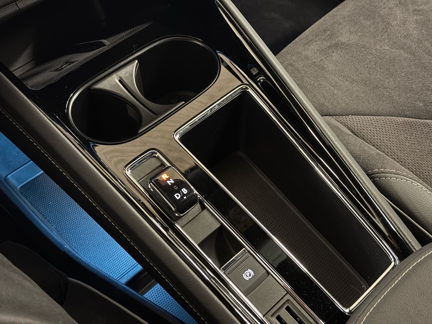 Billede af Skoda Enyaq iV 80X EL Sportline 4x4 265HK 5d Aut.