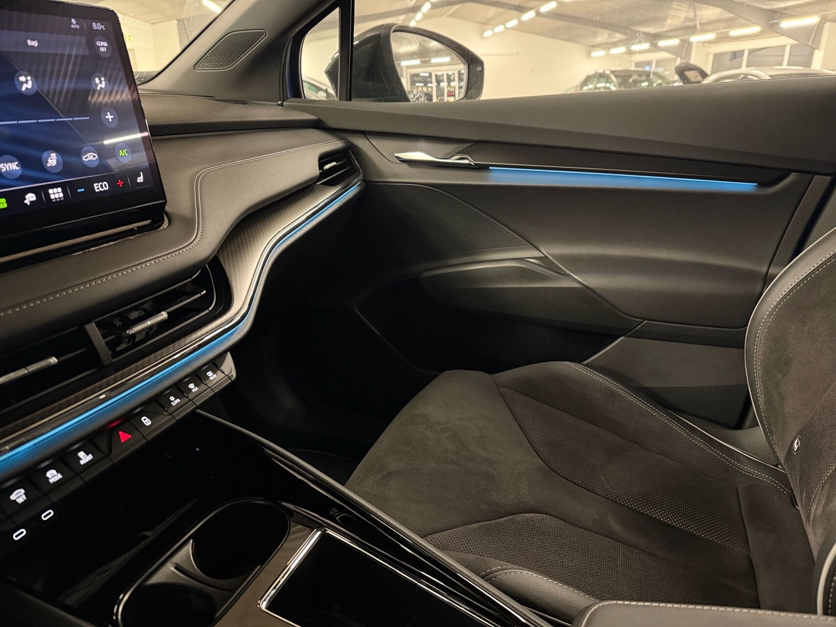 Billede af Skoda Enyaq iV 80X EL Sportline 4x4 265HK 5d Aut.