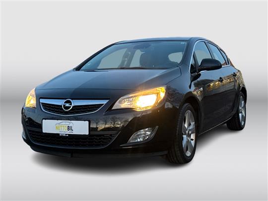 Opel Astra 1,3 CDTI DPF Sport 95HK 5d