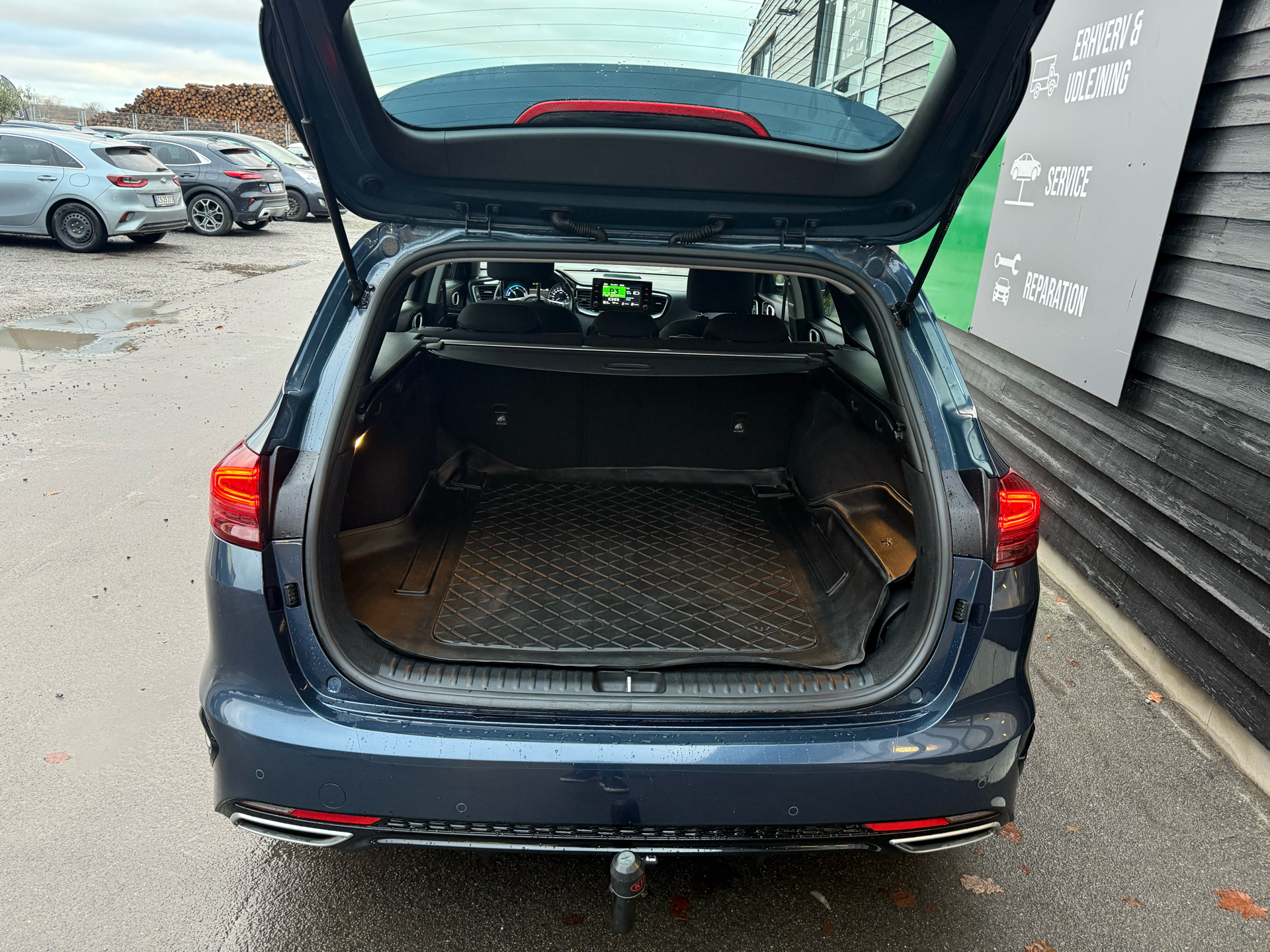 Billede af Kia Ceed SW 1,6 GDI PHEV  Plugin-hybrid Prestige DCT 141HK Stc 6g Aut.