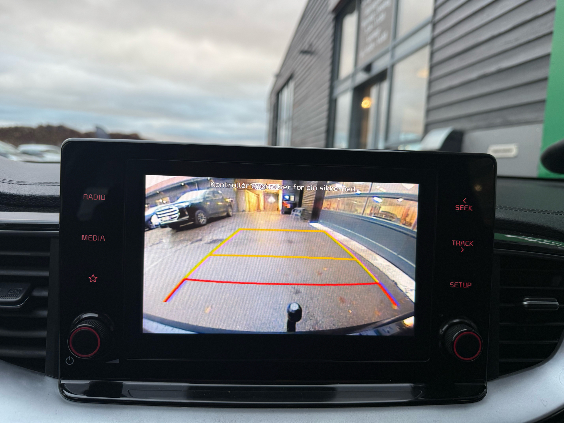 Billede af Kia Ceed SW 1,6 GDI PHEV  Plugin-hybrid Prestige DCT 141HK Stc 6g Aut.