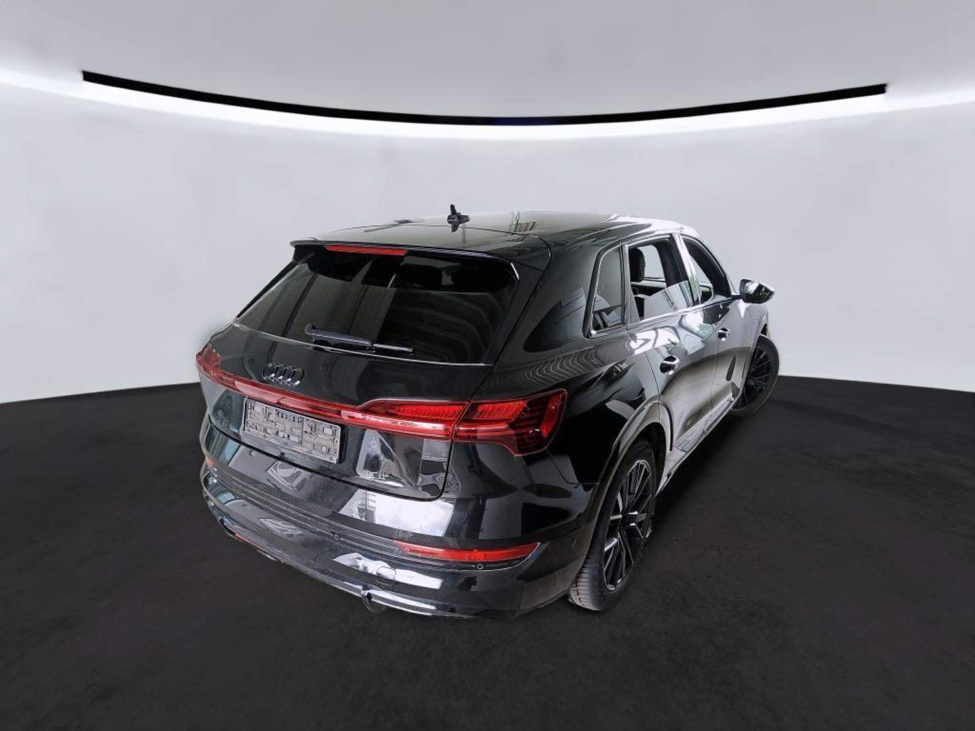 Billede af Audi E-tron 55 Black Edition Quattro 408HK 5d Aut. 