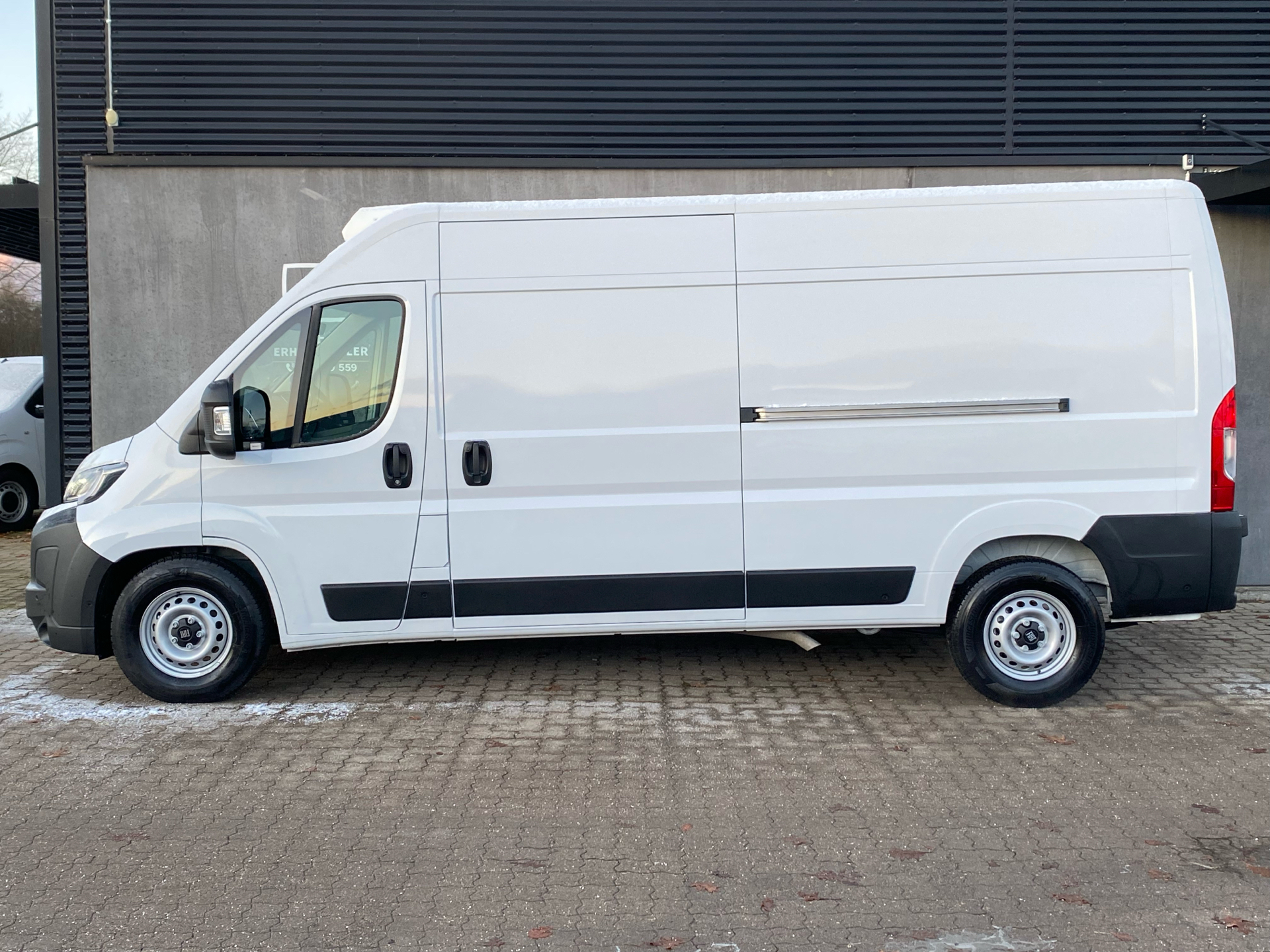 Billede af Fiat Ducato 35M L3H2 2,2 Multijet Pro+ 180HK Van 8g Aut.