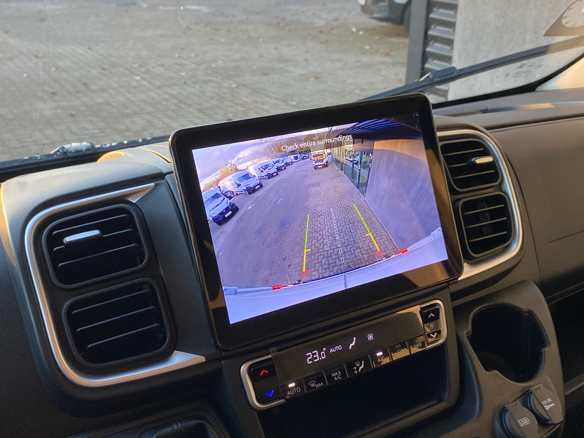 Billede af Fiat Ducato 35M L3H2 2,2 Multijet Pro+ 180HK Van 8g Aut.