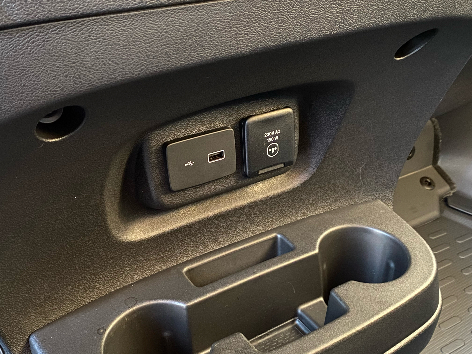 Billede af Fiat Ducato 35M L3H2 2,2 Multijet Pro+ 180HK Van 8g Aut.