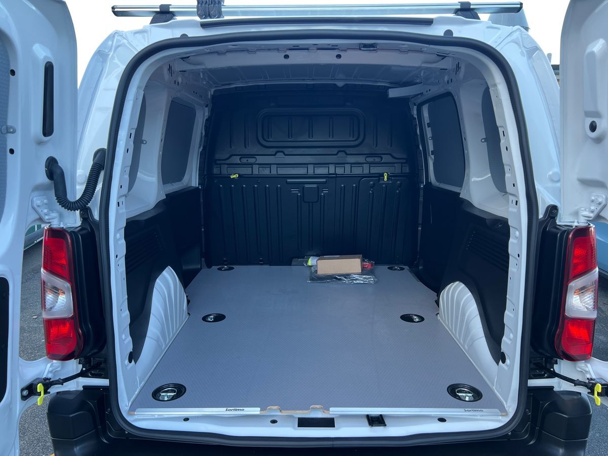 Billede af Citroën Berlingo L1V1 1,5 Blue HDi Masterline 100HK Van 6g