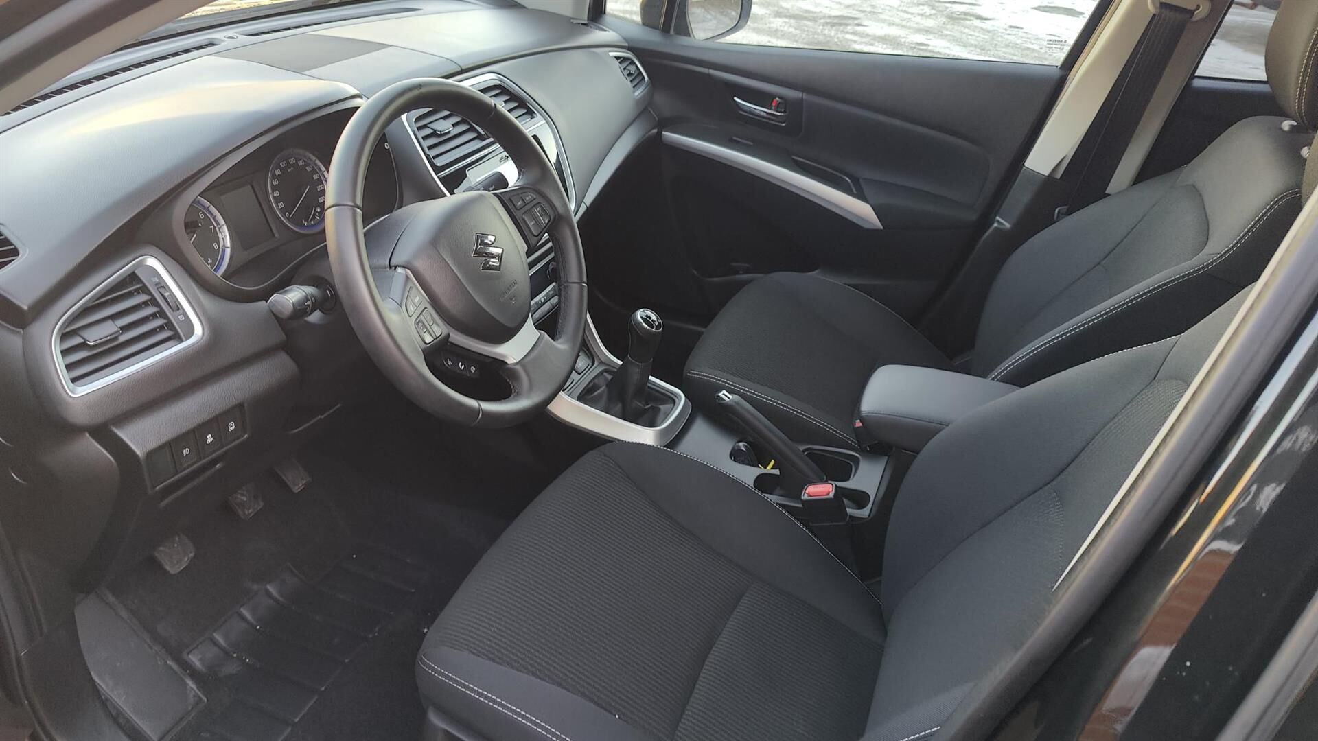 Billede af Suzuki S-Cross 1,0 Boosterjet Active 112HK 5d