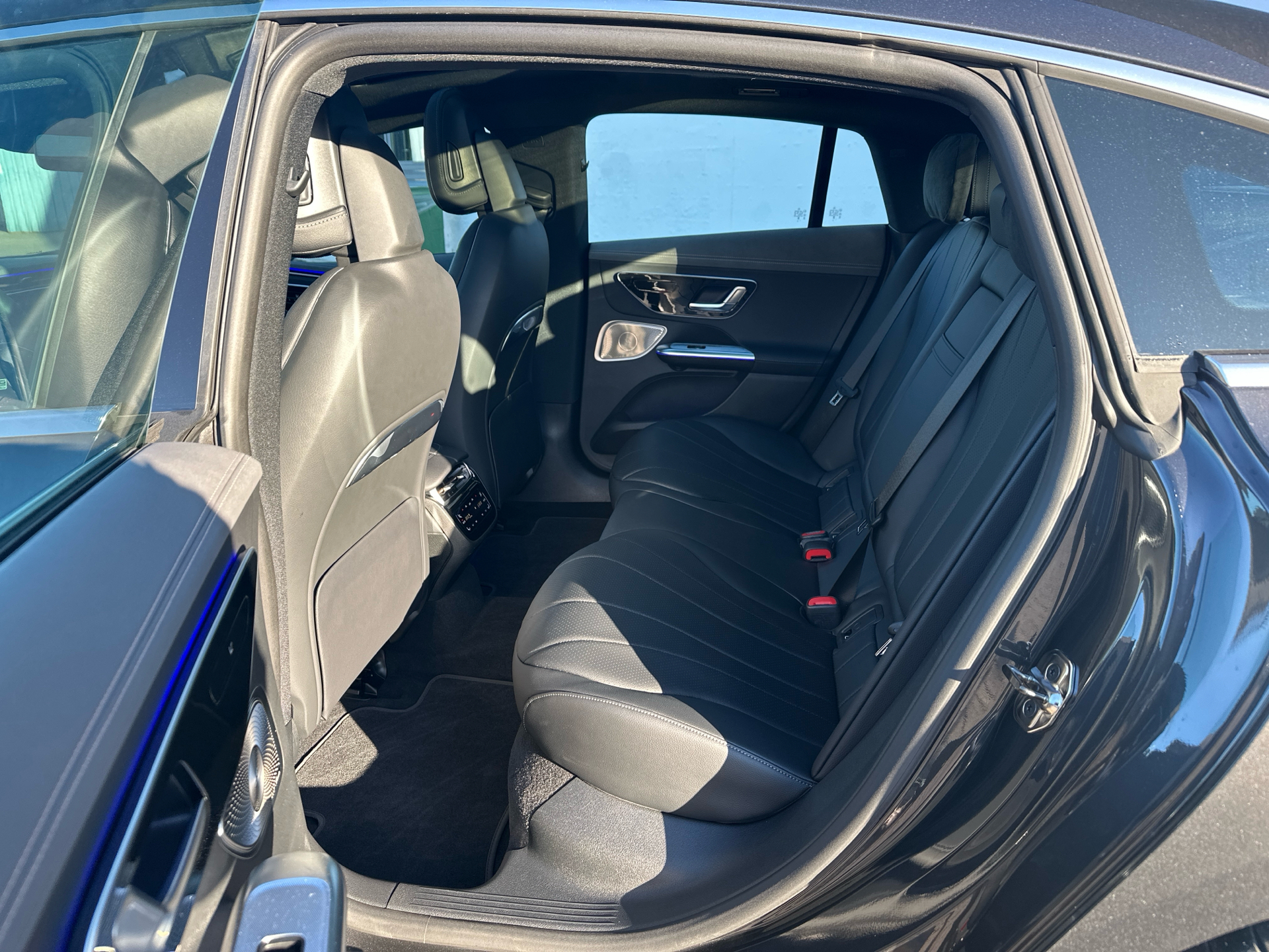 Billede af Mercedes-Benz EQE 350+ EL 292HK Aut.