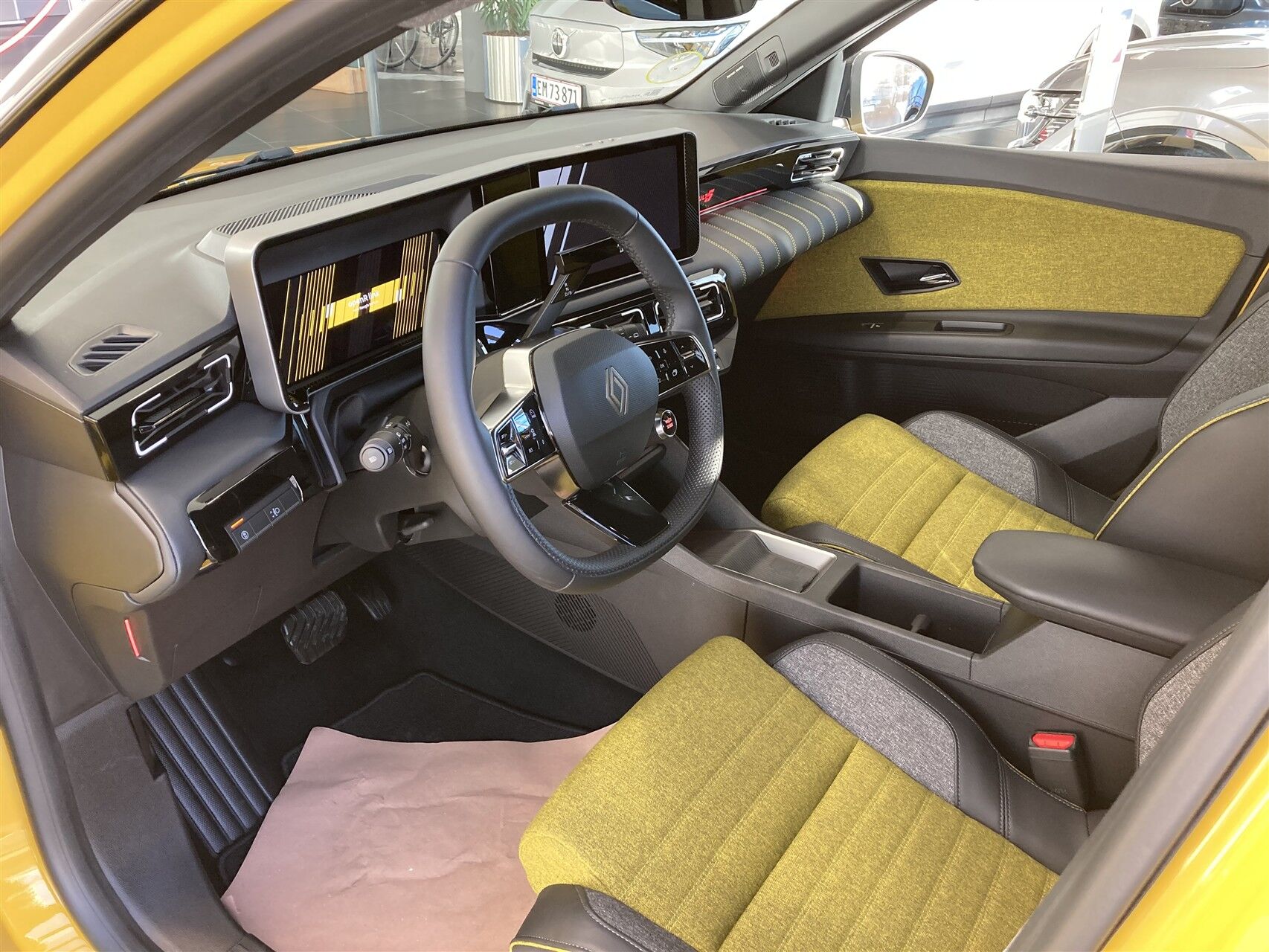 Billede af Renault R5 EL Iconic 150HK 5d Aut.