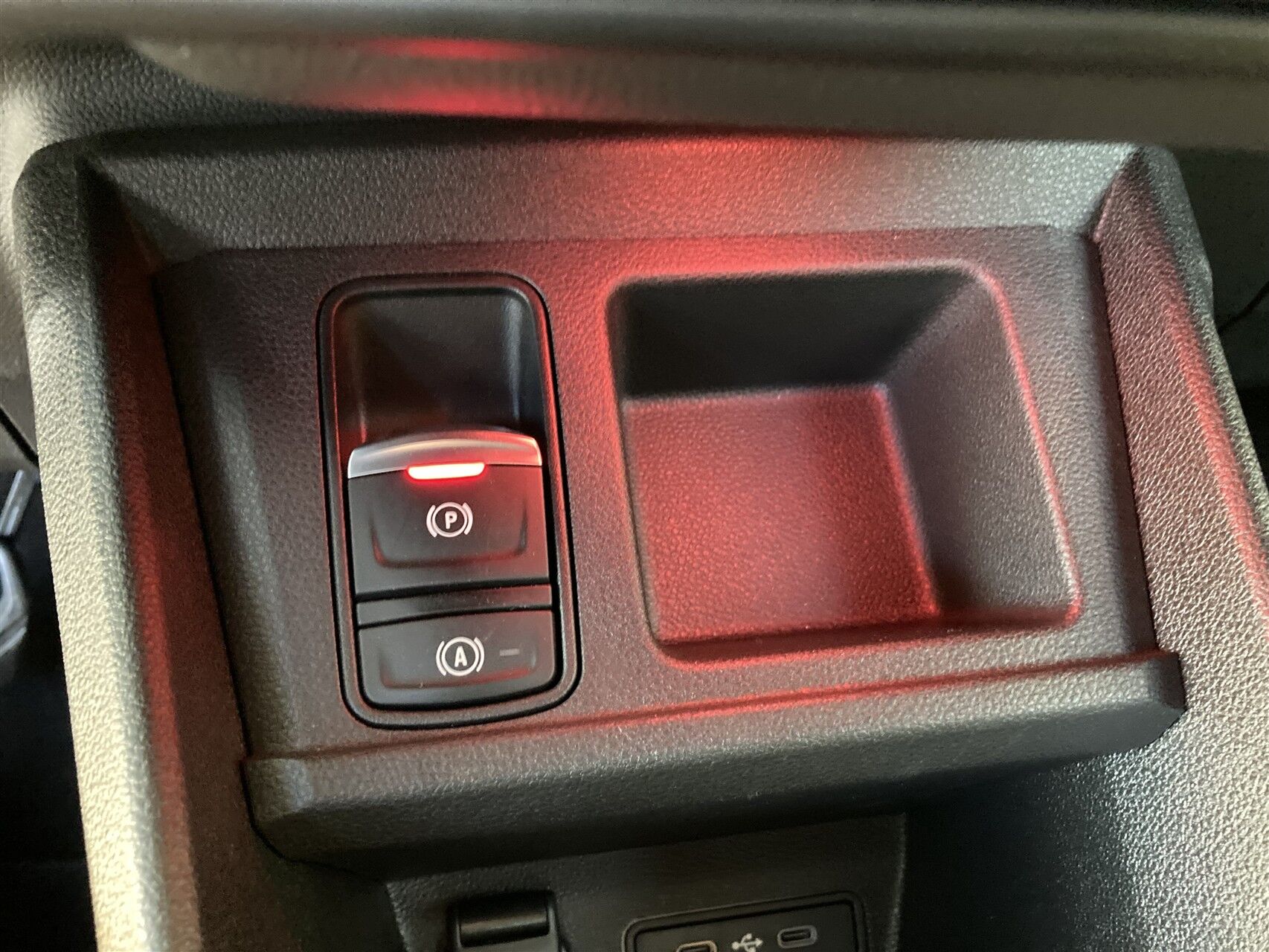 Billede af Renault R5 EL Iconic 150HK 5d Aut.