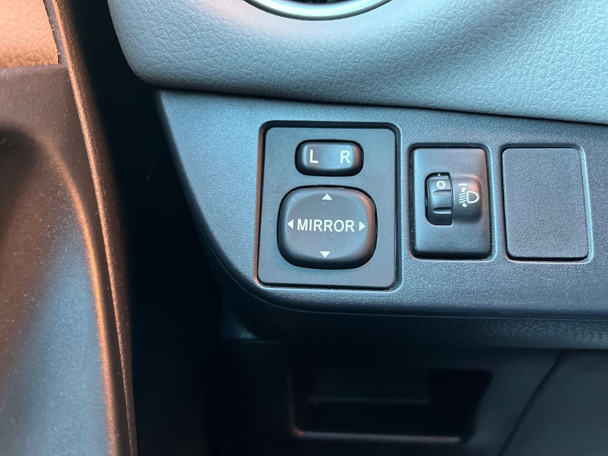 Billede af Toyota Yaris 1,5 VVT-I  Hybrid H1 E-CVT 100HK 5d Aut.