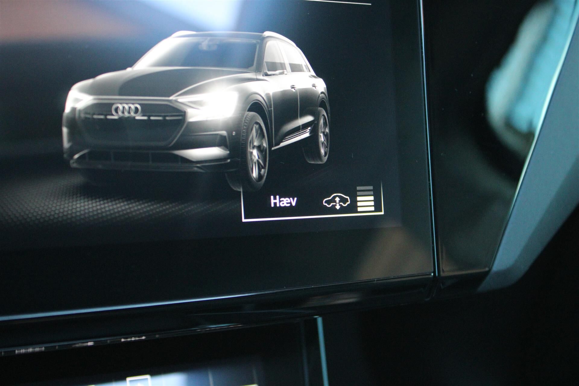 Billede af Audi E-tron 55 Prestige Quattro 408HK 5d Aut.