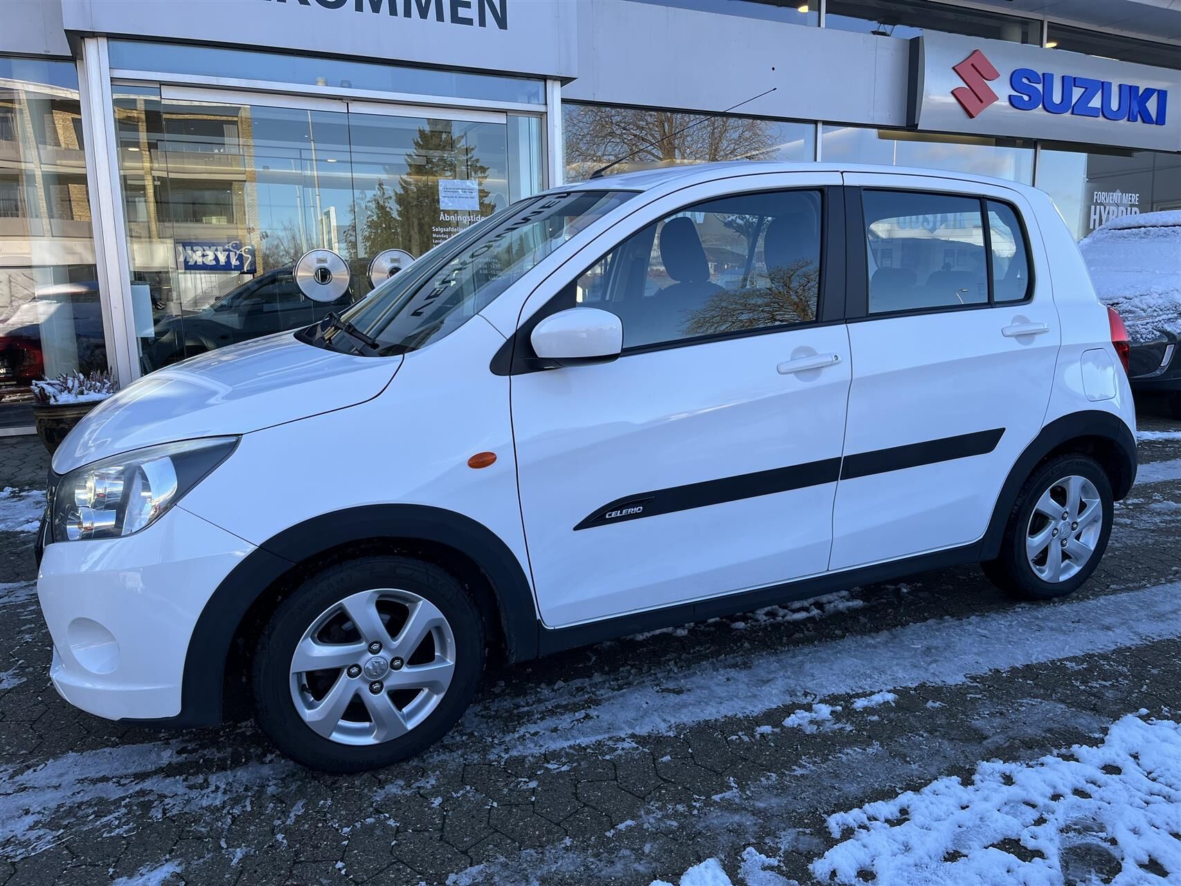 Billede af Suzuki Celerio 1,0 Dualjet 12V Exclusive 68HK 5d