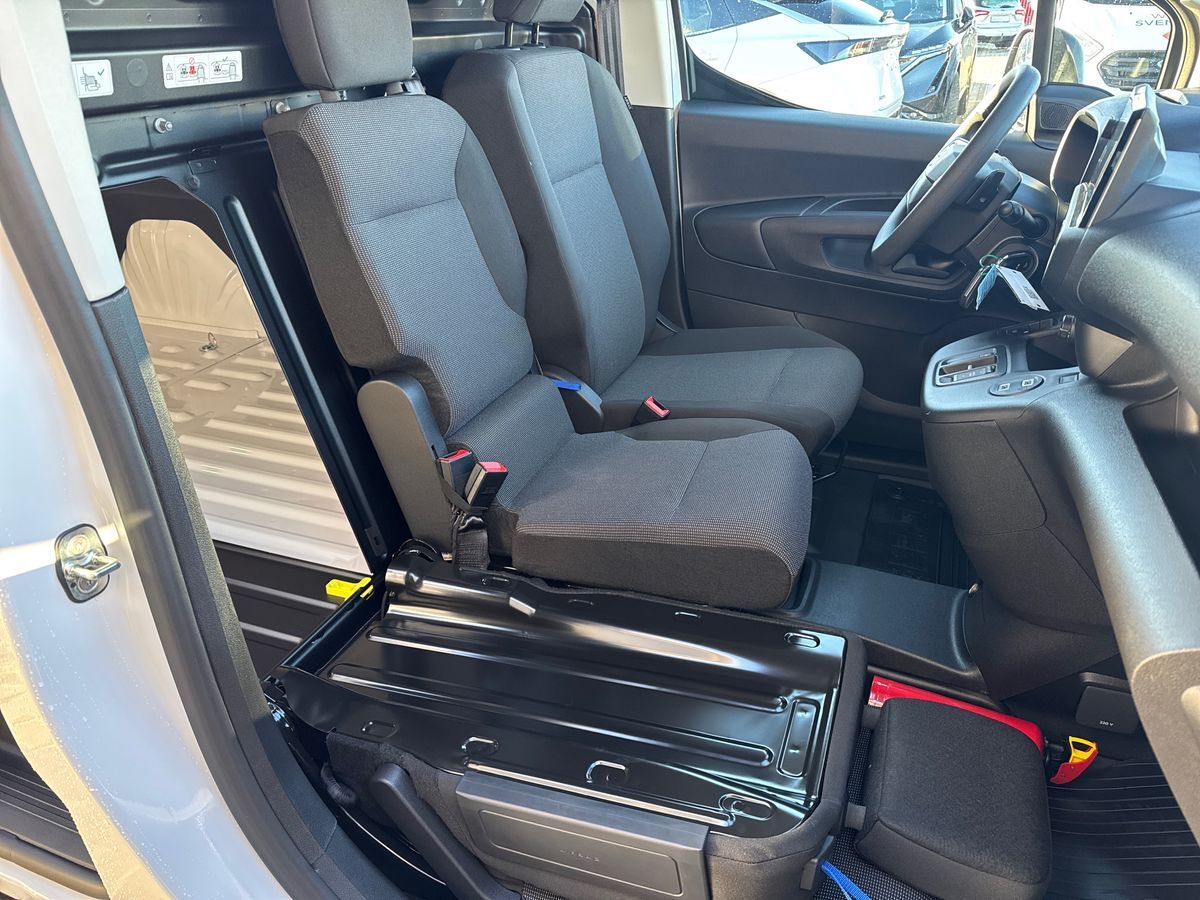 Billede af Toyota Proace City Electric Long EL Comfort 2 Skydedøre 136HK Van Aut.