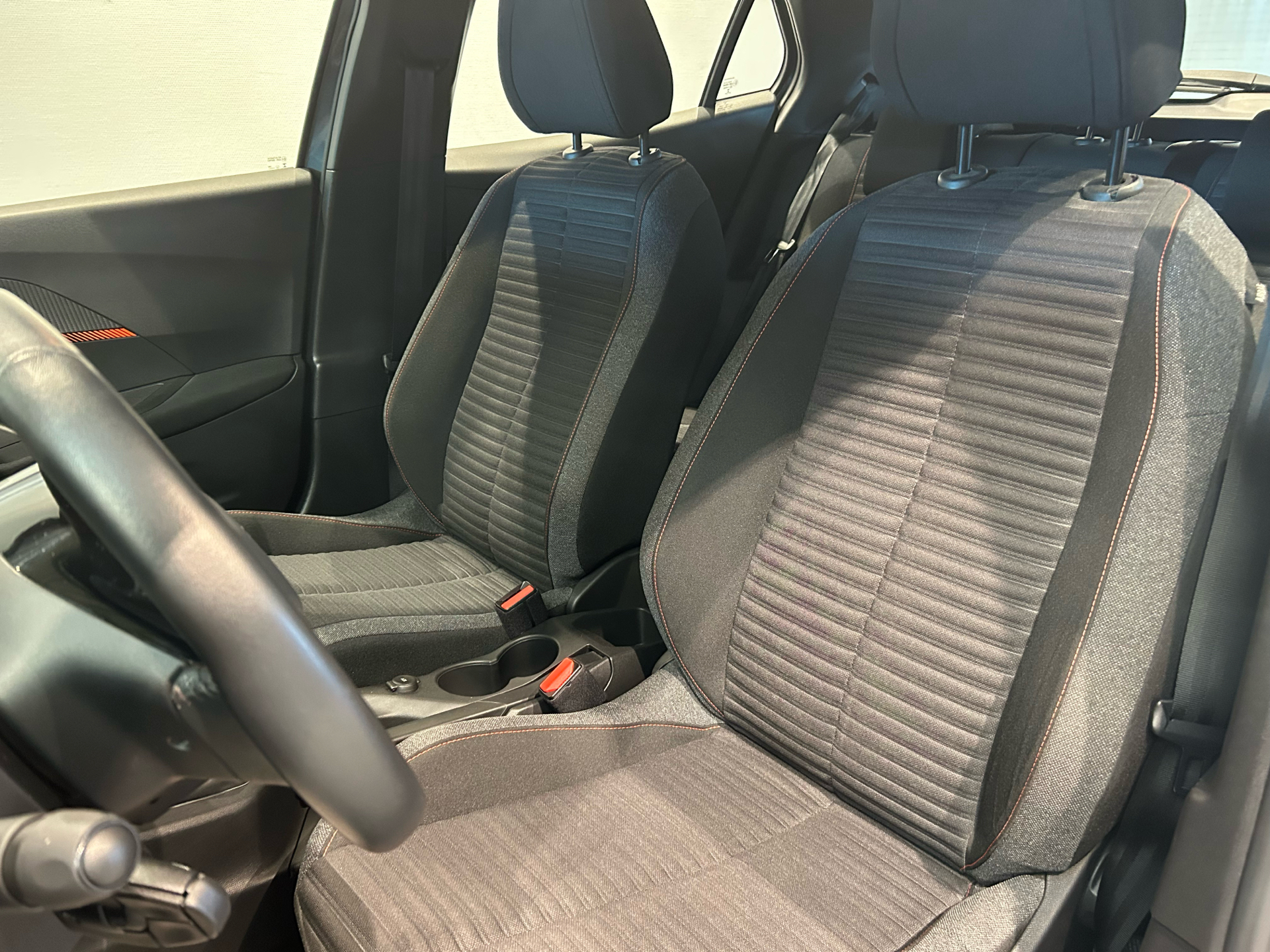 Billede af Peugeot 2008 1,2 PureTech Selection 130HK 5d