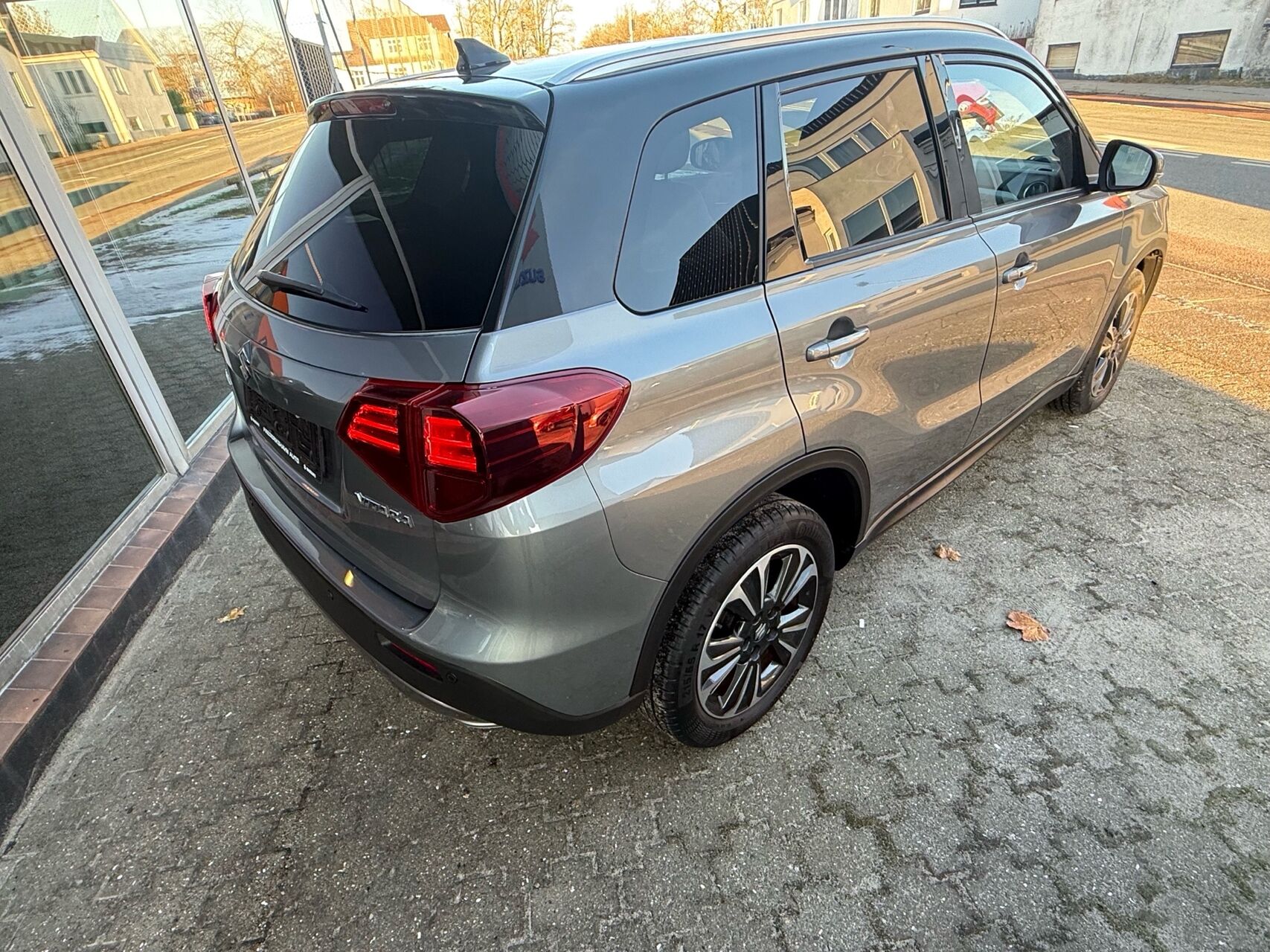 Billede af Suzuki Vitara 1,4 Boosterjet Adventure AEB 140HK 5d 6g