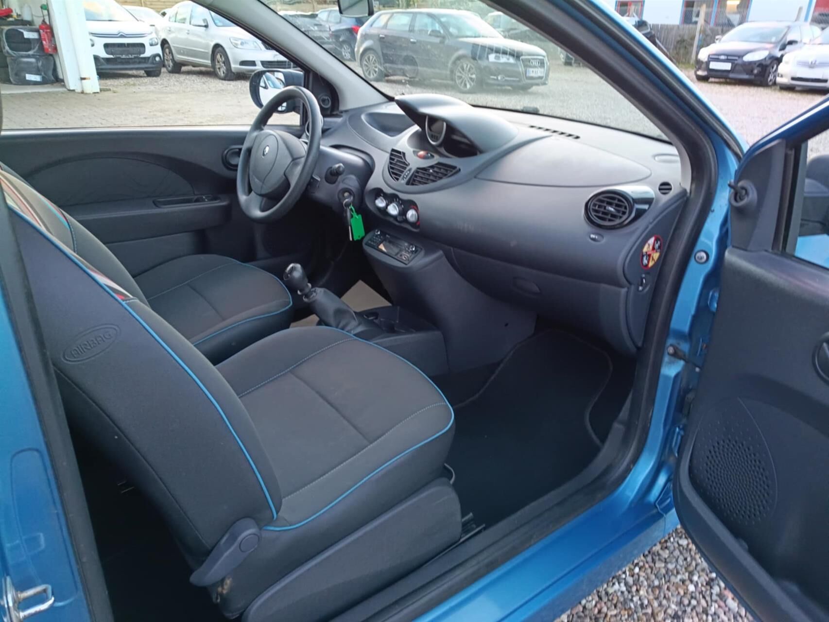 Billede af Renault Twingo 1,2 16V Authentique 75HK 3d