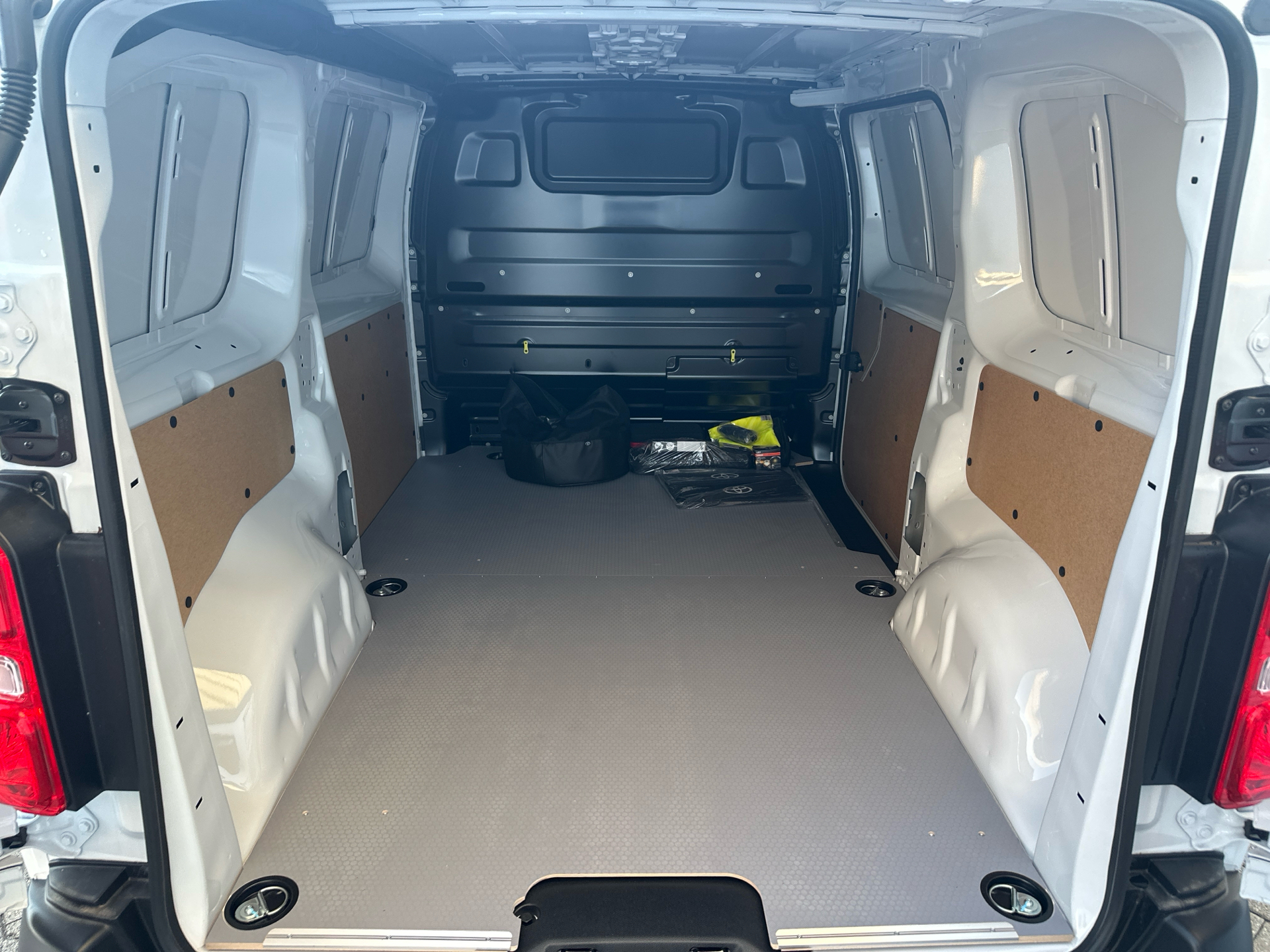 Billede af Toyota Proace Electric Medium EL Comfort Master 1 Skydedør 136HK Van Aut.