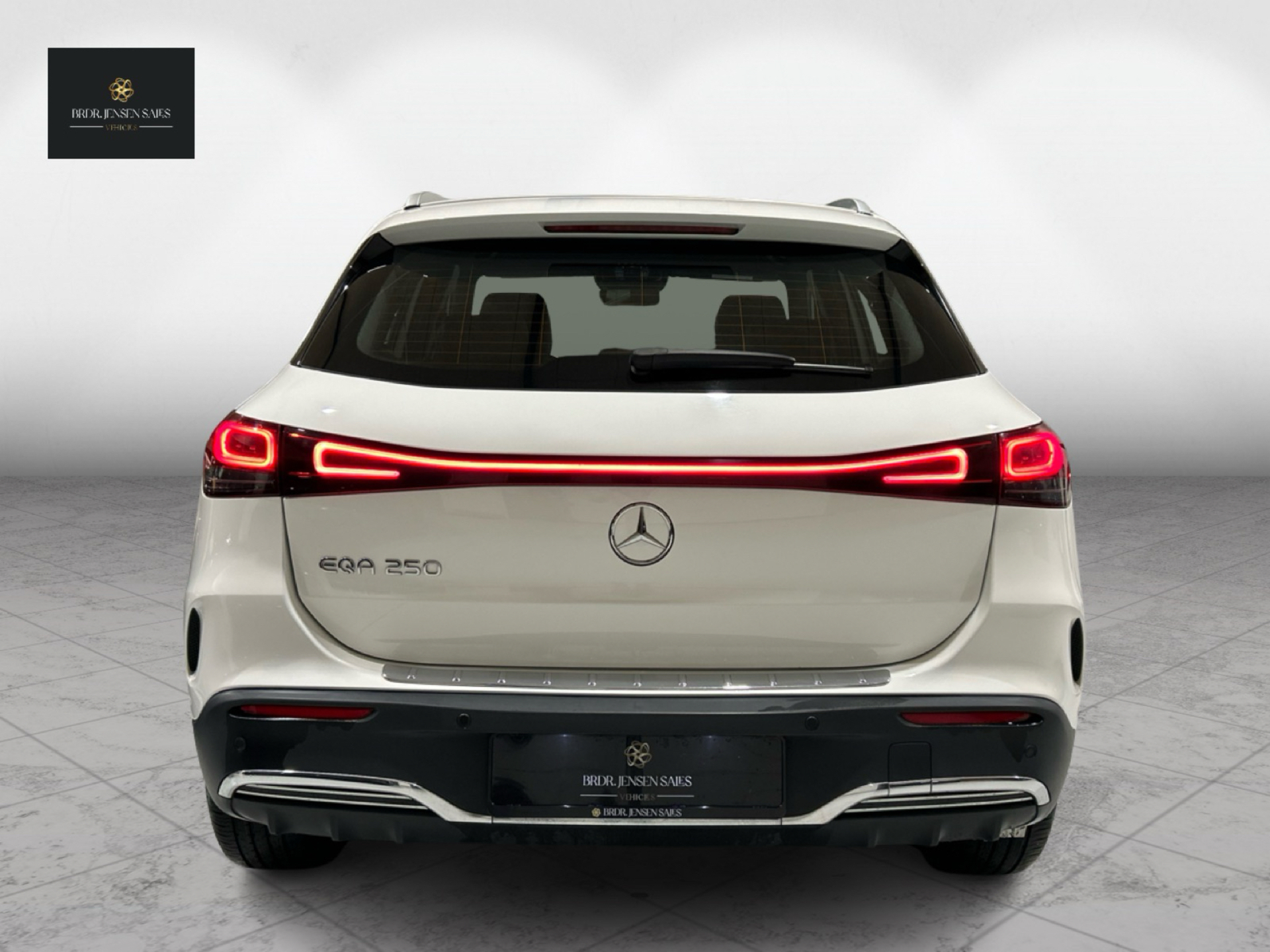 Billede af Mercedes-Benz EQA 250 EL AMG Line 190HK 5d Aut.