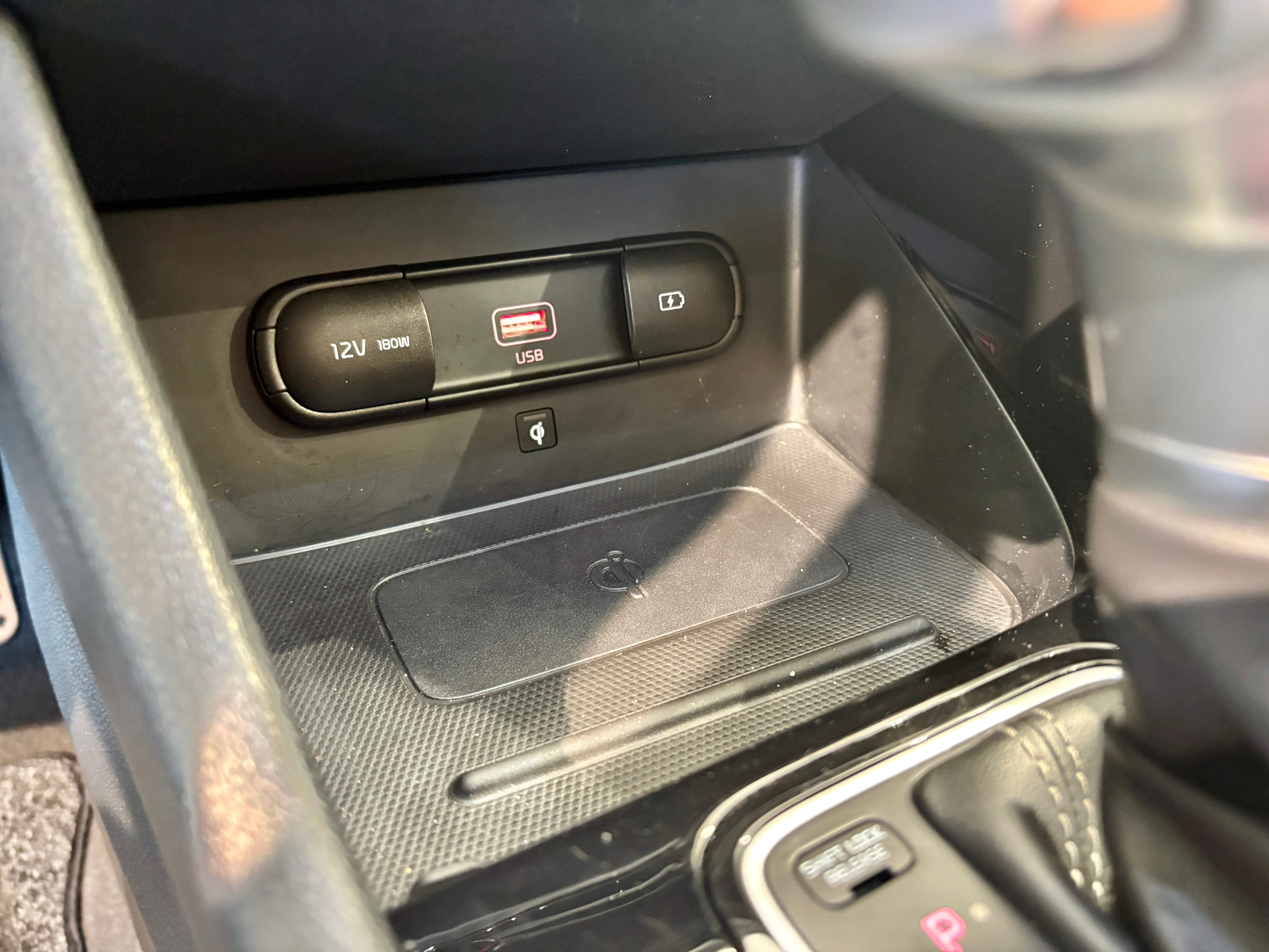 Billede af Kia Niro 1,6 GDI PHEV  Plugin-hybrid Advance DCT 141HK 5d 6g Aut.