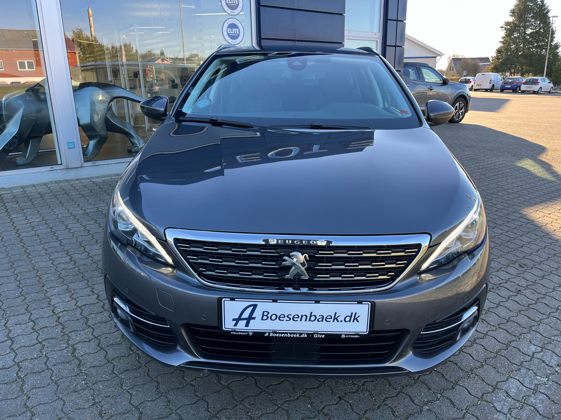 Billede af Peugeot 308 SW 1,5 BlueHDi Edition 210+ EAT8 130HK Stc 8g Aut.
