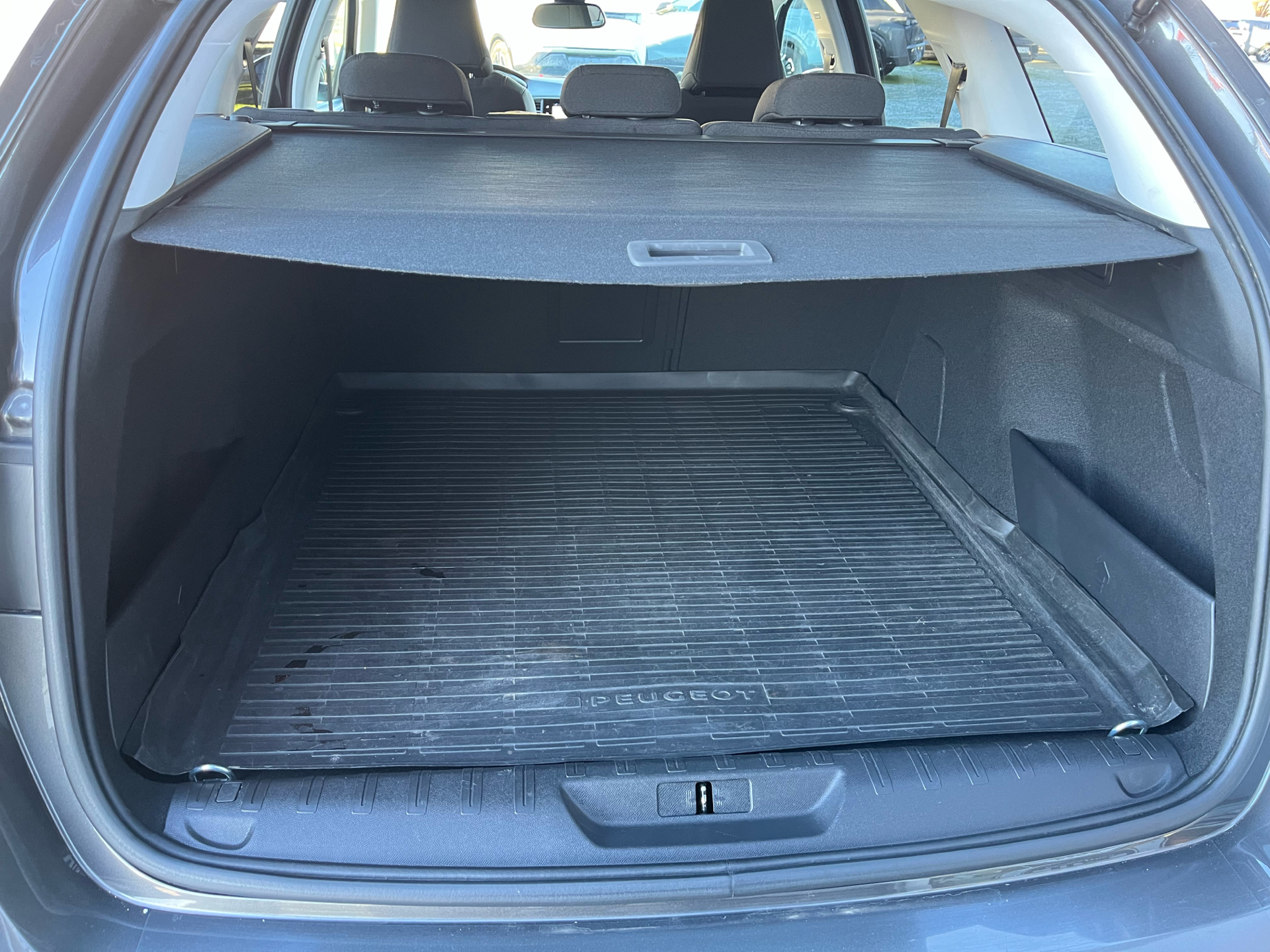 Billede af Peugeot 308 SW 1,5 BlueHDi Edition 210+ EAT8 130HK Stc 8g Aut.