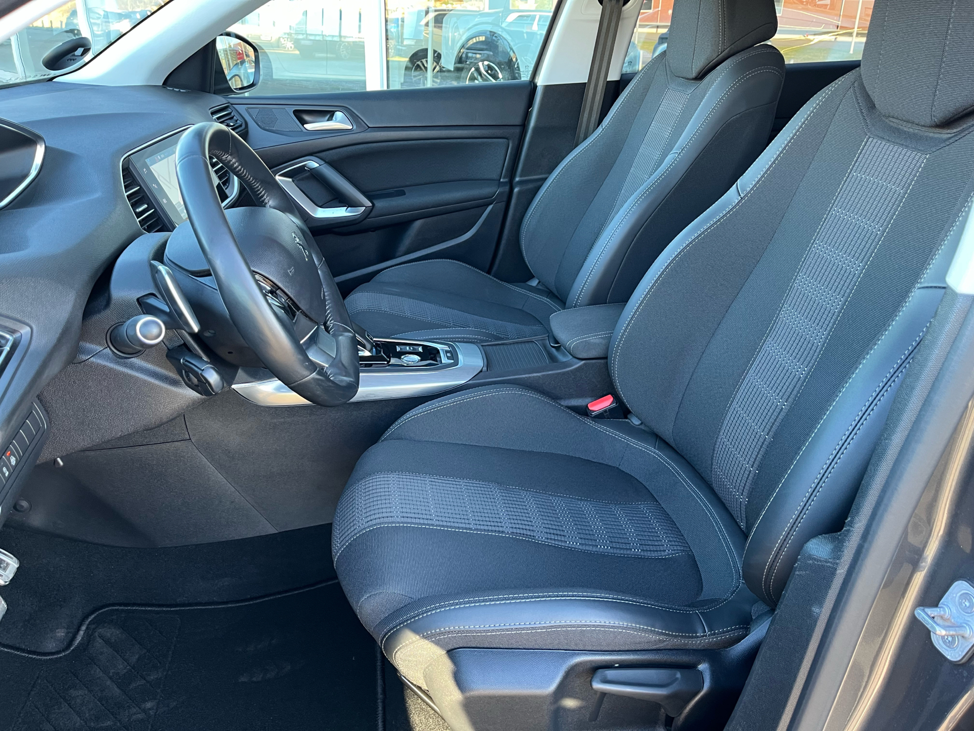 Billede af Peugeot 308 SW 1,5 BlueHDi Edition 210+ EAT8 130HK Stc 8g Aut.