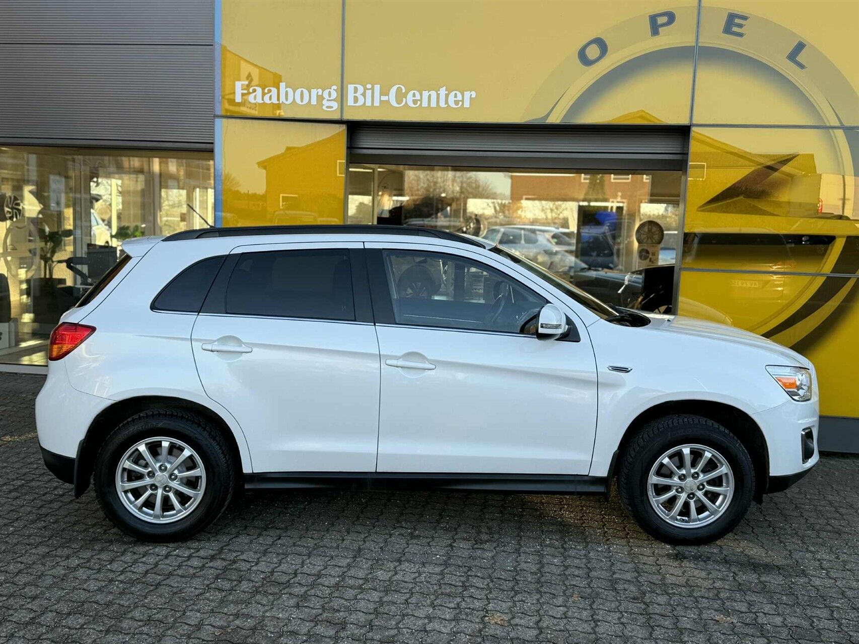 Billede af Mitsubishi ASX 1,6 Invite 2WD 117HK 5d