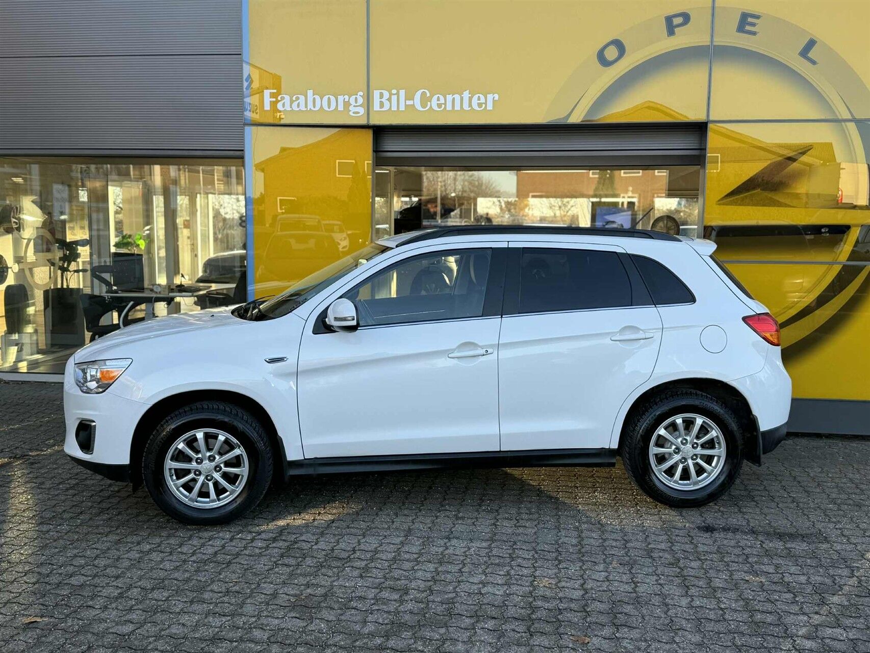 Billede af Mitsubishi ASX 1,6 Invite 2WD 117HK 5d