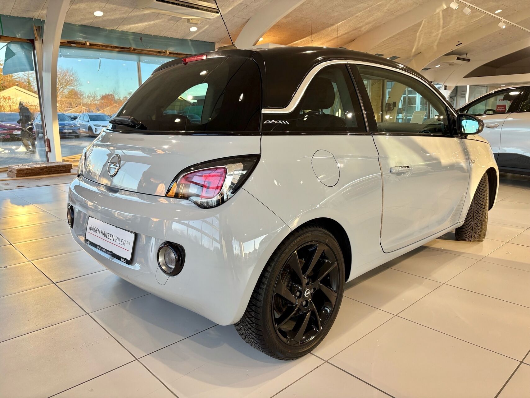 Billede af Opel Adam 1,0 GLAM Swingtop 90HK 3d 6g